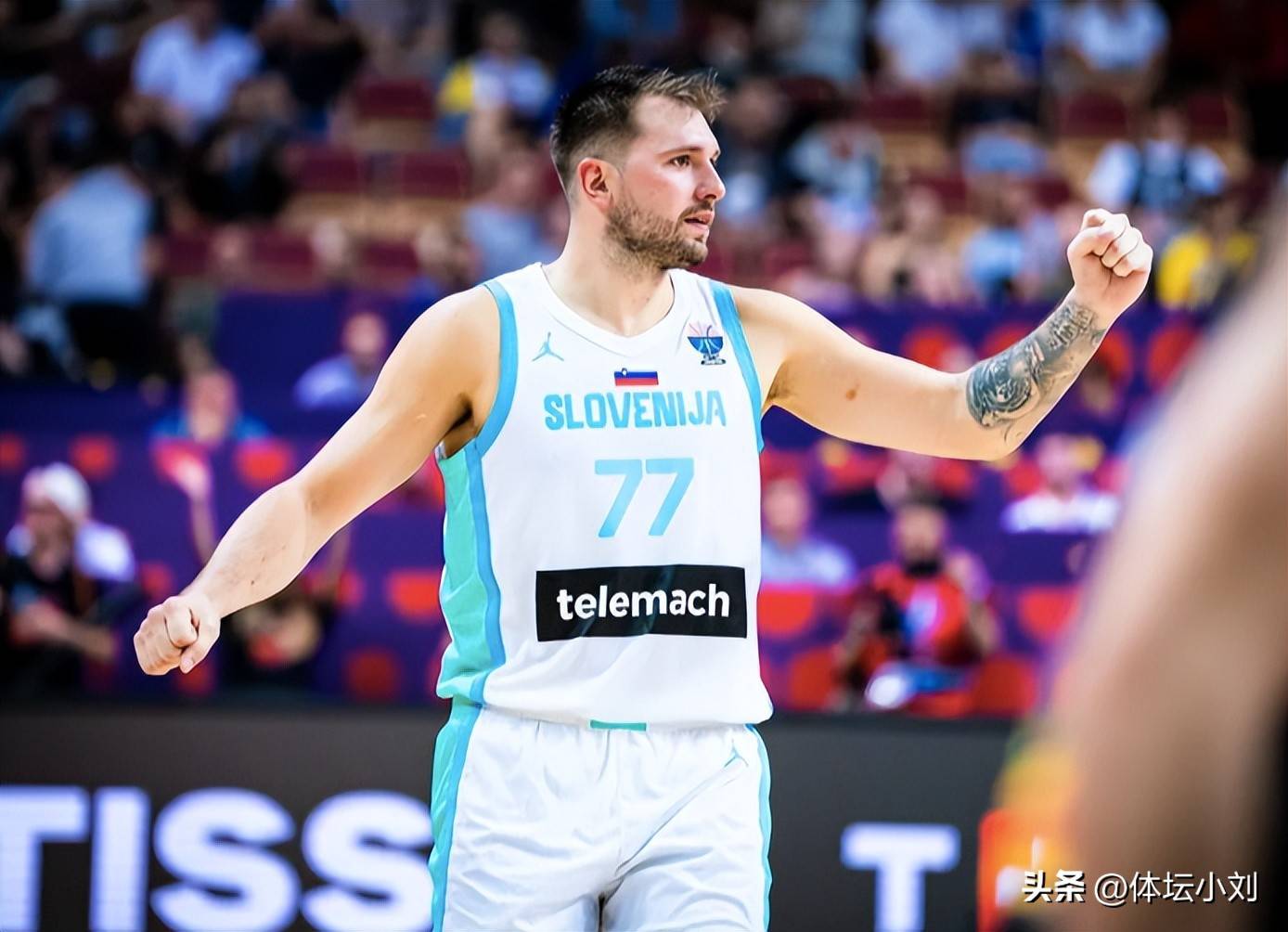 东契奇在TL比赛中大胜,精彩发挥引发热议!(库里对阵火箭全场数据) 东契奇在TL比赛中大胜,精彩发挥引发热议!(库里对阵火箭全场数据)